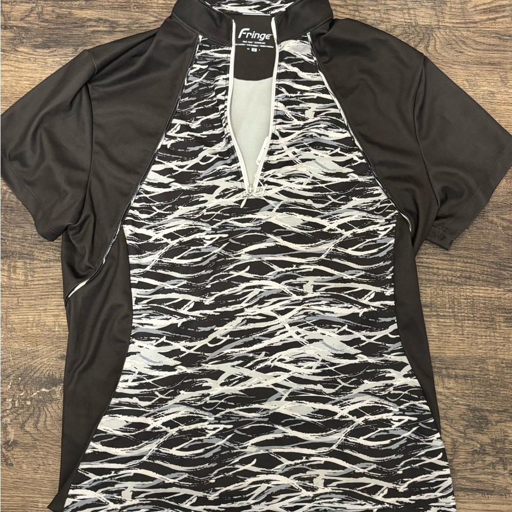 Fringe Studio Black & White Short Sleeve Zip Athletic Top
